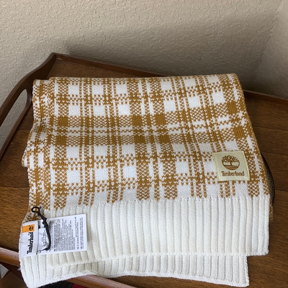 Timberland Scarf NWOT - Picture 2 of 4